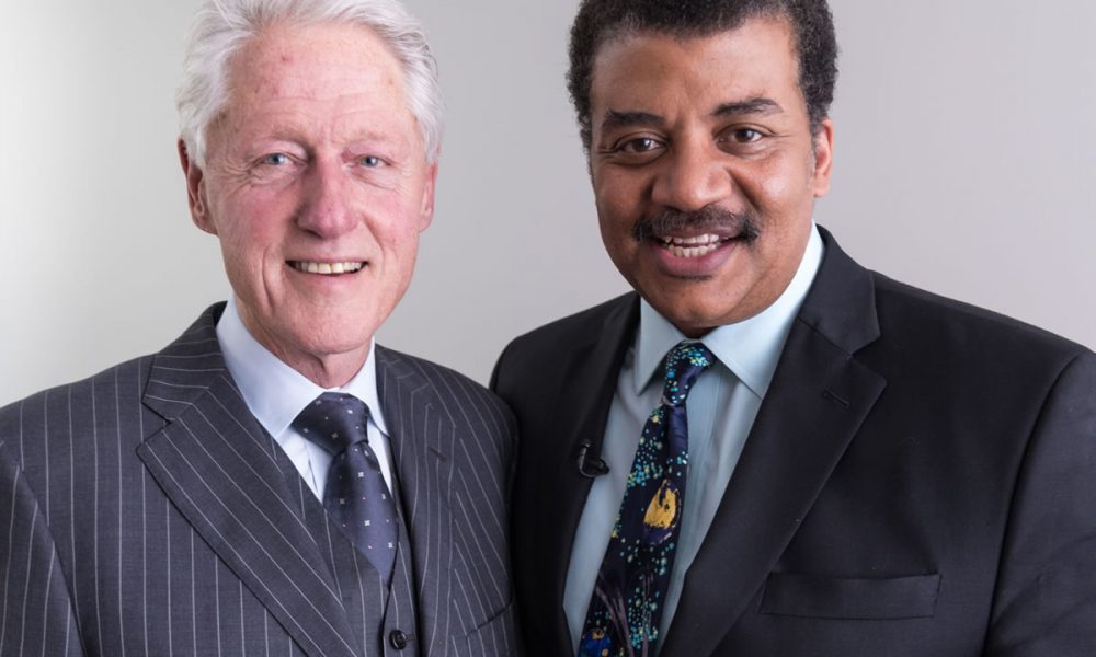 Talk Show com o astrofísico Neil deGrasse Tyson volta ao canal em nova temporada com participação de Bill Clinton