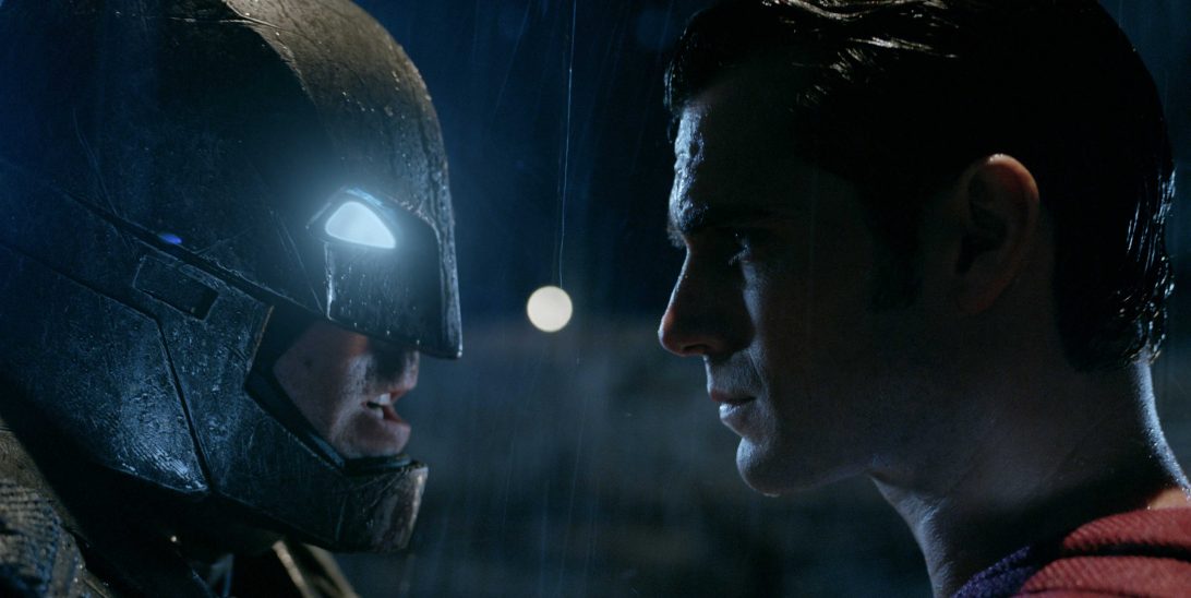 Batman Vs Superman: Filme se torna 6ª maior bilheteria brasileira