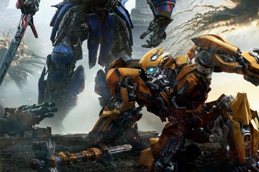 “Transformers: O Último Cavaleiro” ganha cartaz com luta entre Optimus Prime e Bumblebee