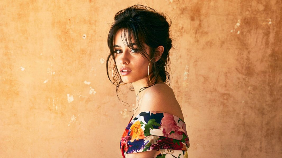 Camila Cabello lança o videoclipe para a música ‘Never Be The Same’