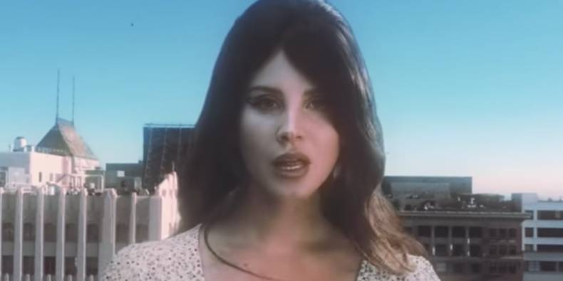 Lana Del Rey divulga clipe super divertido para “Doin’ Time”