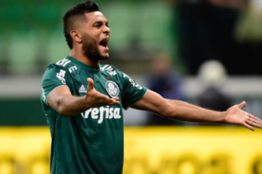 Atlético Nacional anuncia vitória sobre Palmeiras na Fifa por Borja
