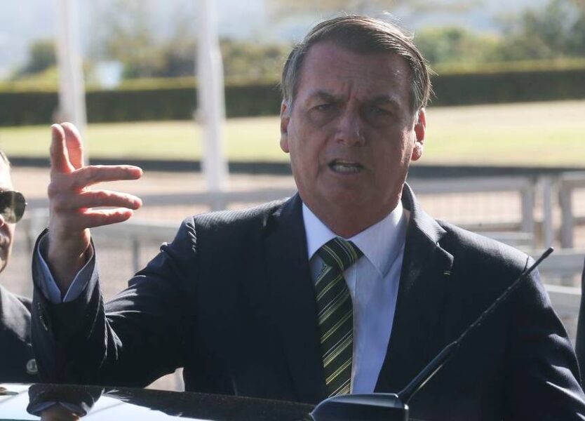 Bolsonaro avalia nomes para substituir Raquel Dodge na PGR