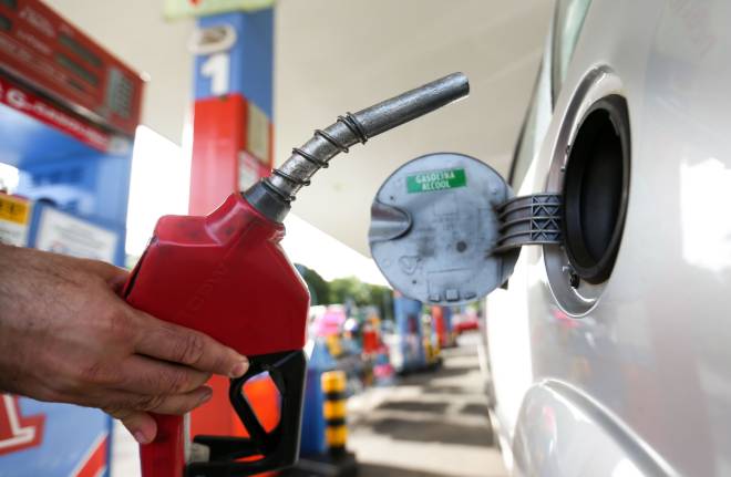 Trinta e cinco postos de combustíveis sofrem interdições no Paraná pela ANP