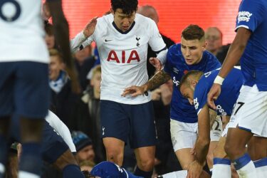 Contusão grave e desespero: veja as fotos do Everton e Tottenham