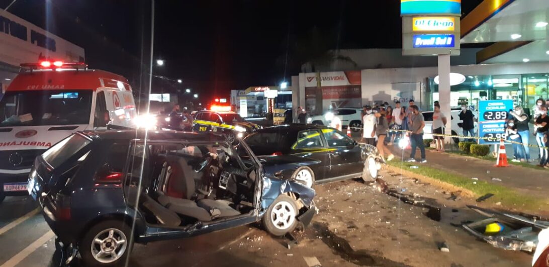 Polícia atende acidente com sete vítimas, em Apucarana