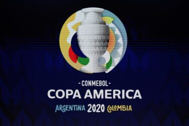 Confira fotos do sorteio dos grupos da Copa América de 2020