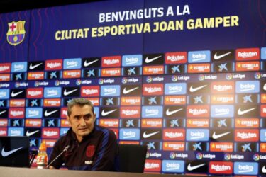 Barcelona visita o Levante para se manter na ponta da tabela