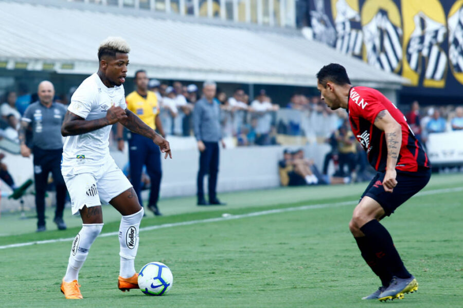 Marinho busca temporada de reabilitação no Santos após decepcionar em 2021