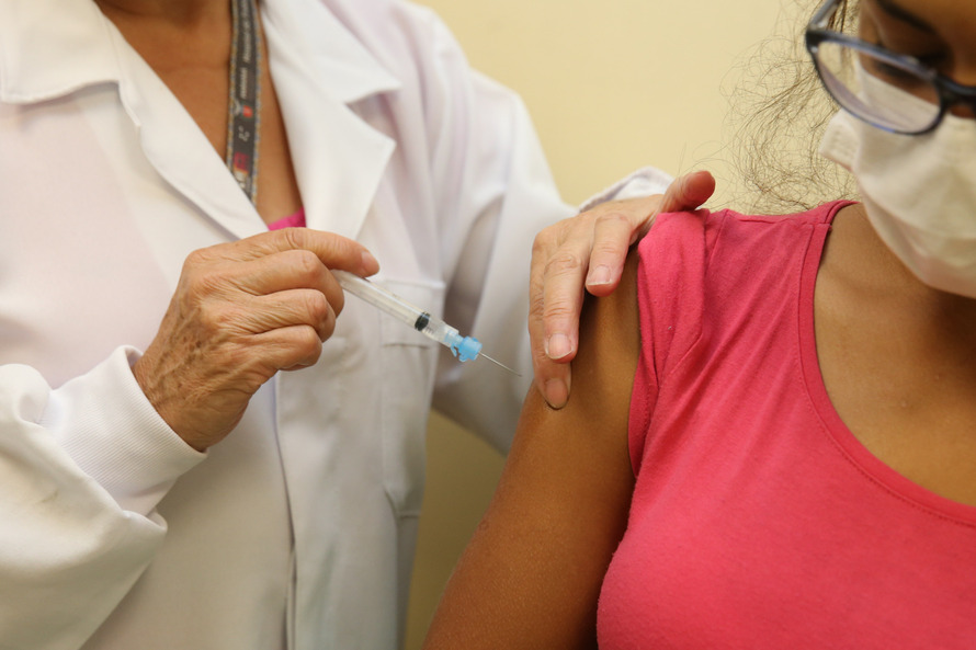 Paraná lidera ranking nacional de vacinação contra a Covid-19