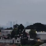 Fumaça em Curitiba e região metropolitana assusta moradores