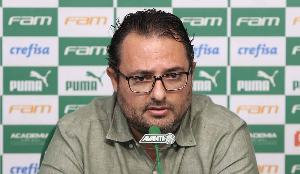 Athletico-PR confirma contratação do executivo Alexandre Mattos