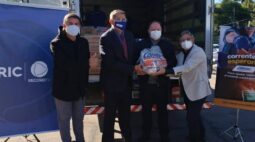 Corrente de Esperança Condor entrega 6 toneladas de alimentos para a campanha Unidos Contra a Fome