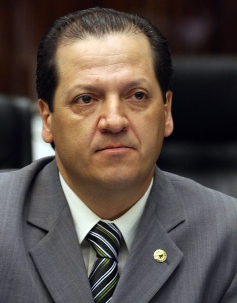 Deputado e apresentador Gilberto Ribeiro é condenado a três anos por falso testemunho em atropelamento