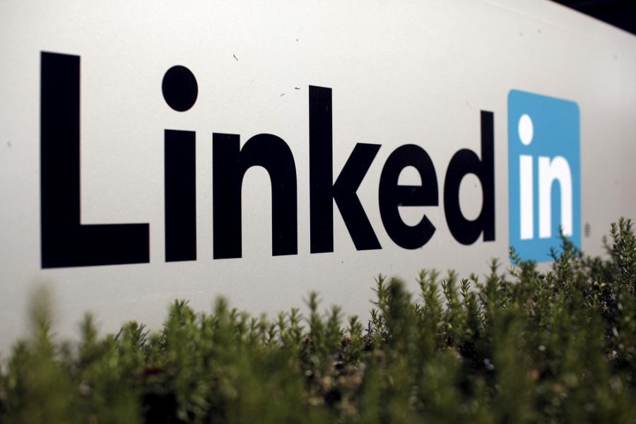Juiz dos EUA rejeita alegações de que o LinkedIn cobrou a mais de anunciantes