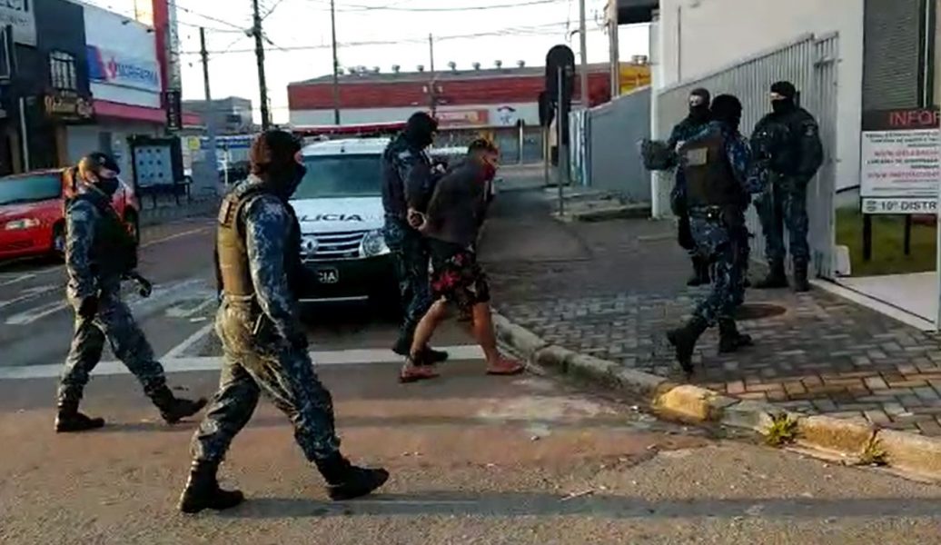 Operação Pedal 157: Polícia Civil cumpre mandados contra suspeitos de roubo de joias em Curitiba