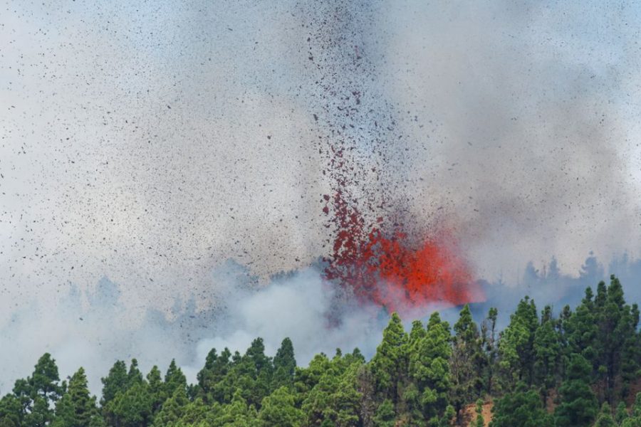 Vulcão entra em erupção em La Palma, nas Ilhas Canárias espanholas