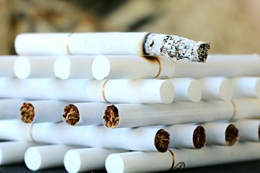 Projeto para aumentar ICMS do cigarro deve aumentar contrabando no PR