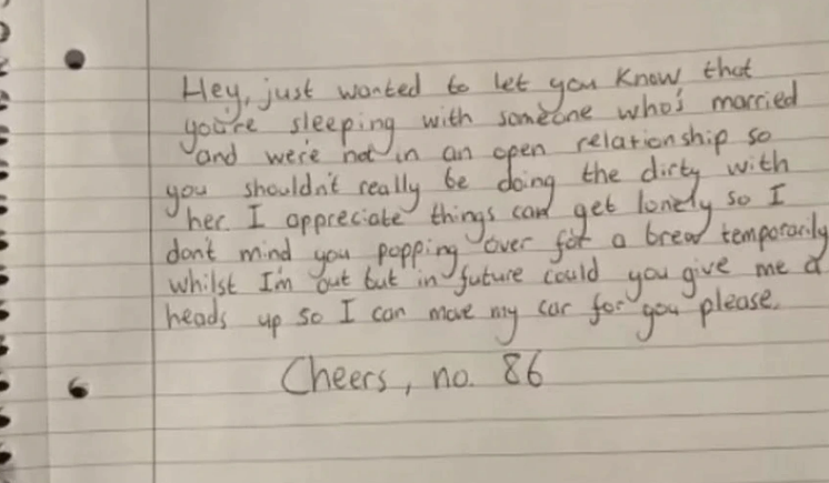Homem envia carta para vizinho após descobrir que ele era amante da esposa