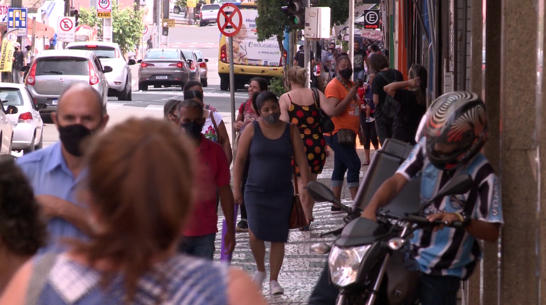 Black Friday: Comércio de rua de Londrina funciona até 21h, nesta sexta (26)