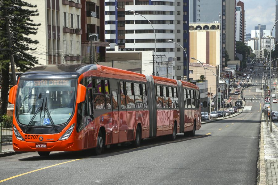 Urbs reforça transporte coletivo para segunda etapa do Enem no domingo (28)
