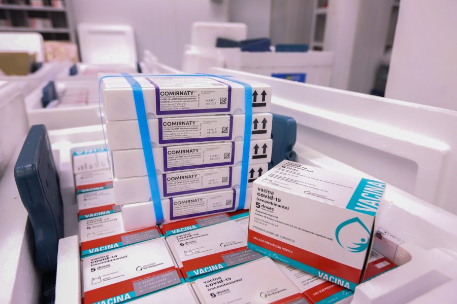 Paraná espera receber 387.240 vacinas para dose de reforço na segunda (06)