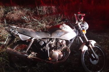 Motociclista perde o controle, cai em rodovia e morre no noroeste do PR