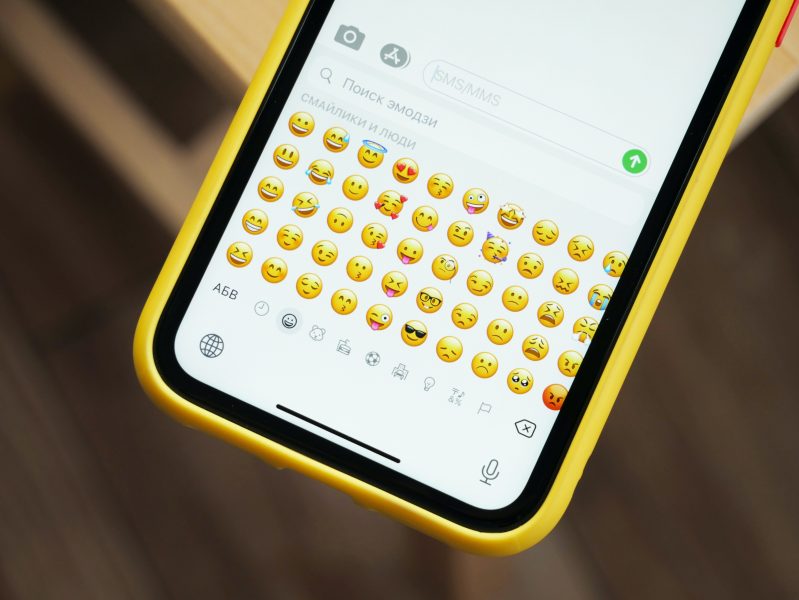 Ranking mostra a lista dos emojis mais usados em 2021