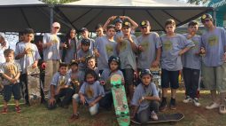 Projeto de Skate em Cascavel cria campanha para transformar Natal de crianças