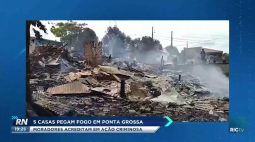 5 casa pegam fogo em Ponta Grossa: moradores acreditam em ação criminosa