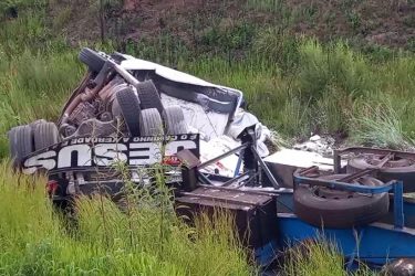 Cinco pessoas morrem em acidente na BR-376, entre Ponta Grossa e Curitiba