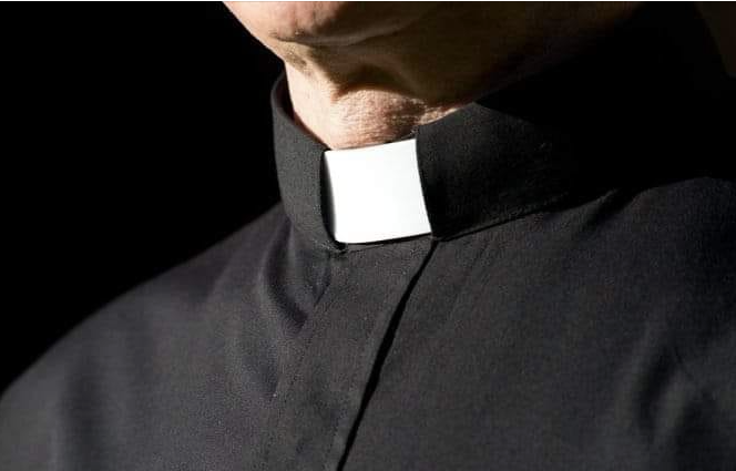 Arquidiocese de Curitiba alerta sobre falso padre com dons espirituais