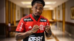 Marinho fala em sonho ao acertar com Flamengo
