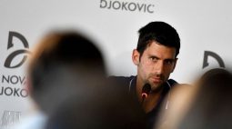 Ainda não vacinado, Djokovic pode ficar de fora do Roland Garros
