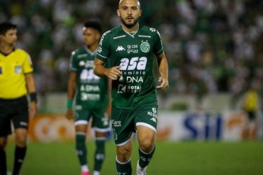 Coritiba anuncia Régis, ex-Corinthians, como novo reforço