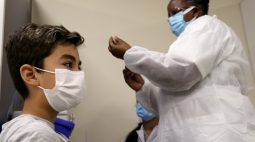 Crianças com 10 anos sem comorbidades podem se vacinar contra a Covid em Londrina