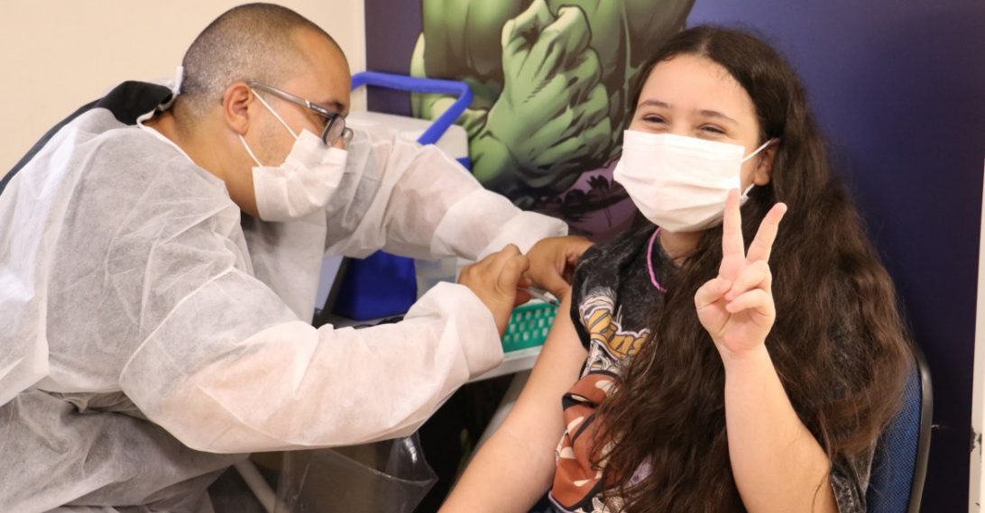 Crianças de 11 anos sem comorbidades podem agendar a vacina contra a Covid-19, em Londrina