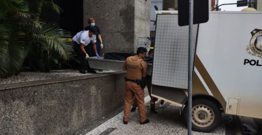 Homem é encontrado morto com ferimentos na cabeça em Ponta Grossa