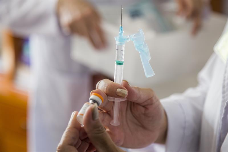Coronavac, Janssen e Pfizer; veja como será a imunização em Cascavel nesta semana