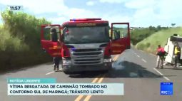 Vítima resgatada de caminhão tombado no Contorno Sul de Maringá