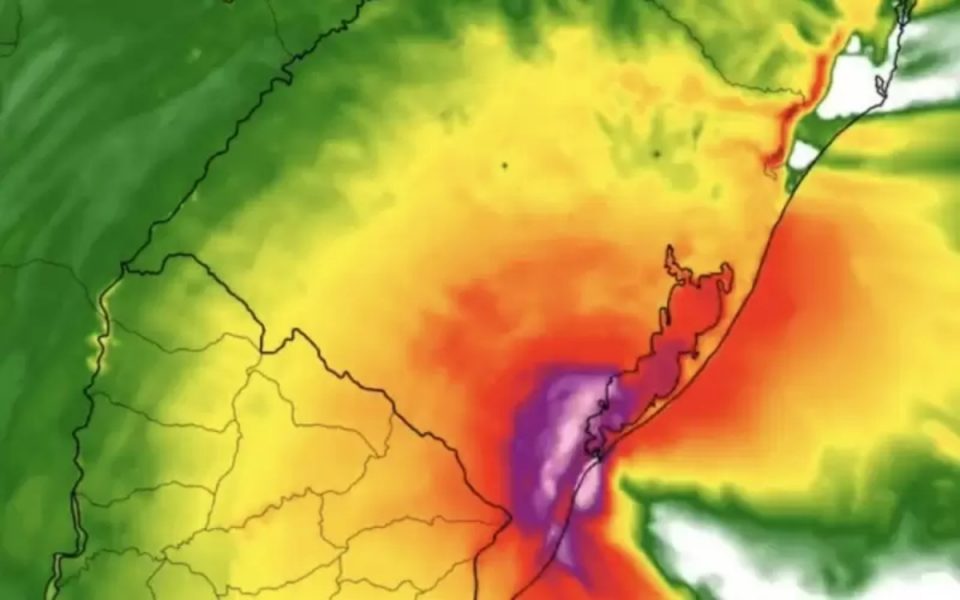 Ciclone na Região Sul do Brasil pode se tornar um furacão? Entenda