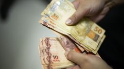 Saque Extraordinário FGTS: Trabalhadores nascidos em junho já podem sacar R$ 1 mil
