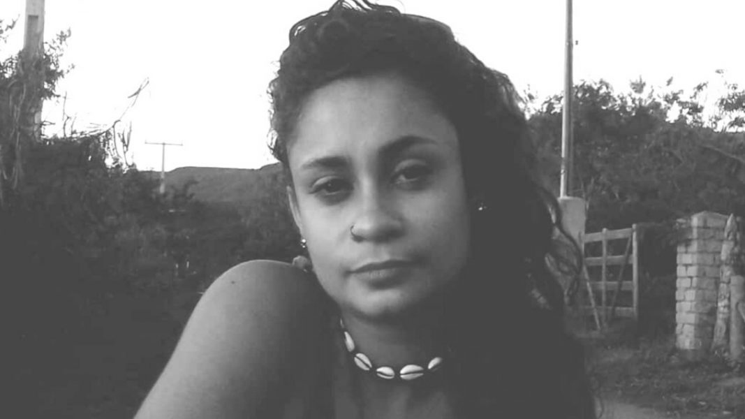 Família consegue transporte do corpo de paranaense assassinada na Bahia