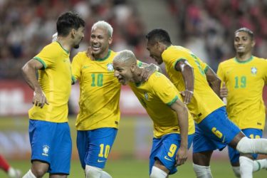 Com dois gols de Neymar, Brasil goleia a Coreia do Sul por 5 a 1 em amistoso