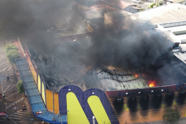 Perícia conclui que incêndio em mercado de Ibiporã foi causado pela impermeabilização