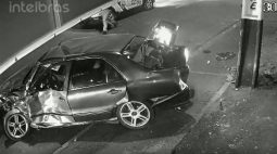 Motorista atropela amigos, se assusta com viatura e causa acidentes durante fuga em Colombo