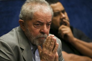 Datafolha: Lula mantém liderança com 47%, mas vantagem em relação a Bolsonaro diminui