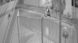 Homem furta motocicleta em Londrina e liga para dono cobrando “resgate”