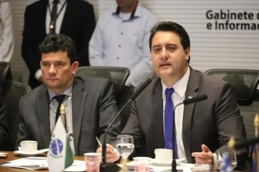 União Brasil fecha apoio a Ratinho Júnior