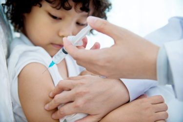 Paranavaí realiza vacinação contra Covid-19 em crianças de 4 anos completos